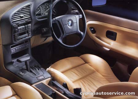 BMW 3 SERIES 323i