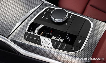 BMW 3 SERIES 320i M-SPORT
