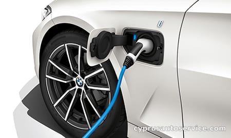 BMW 3 SERIES 330i M-SPORT