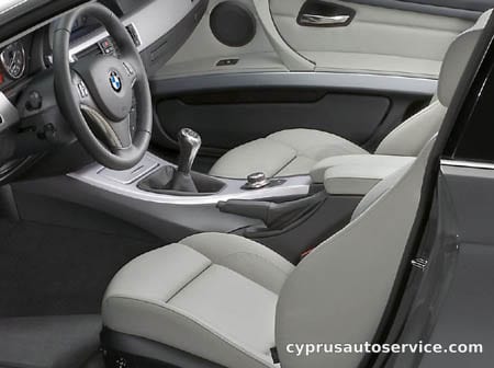 BMW 3 SERIES 320i