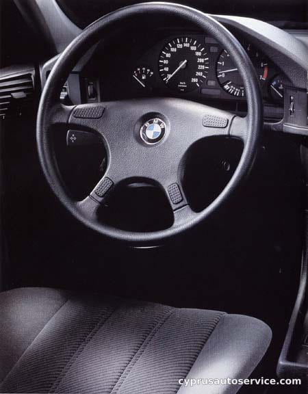 BMW 5 SERIES 525i