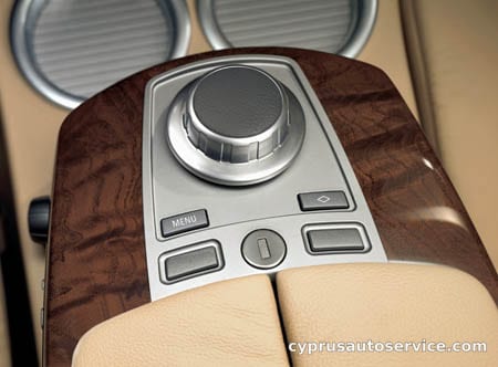 BMW 7 SERIES 750Li