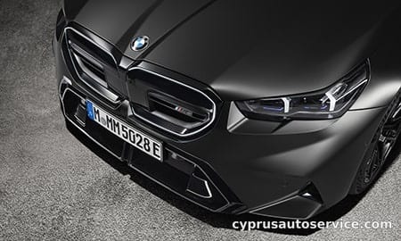 BMW M5 TOURING