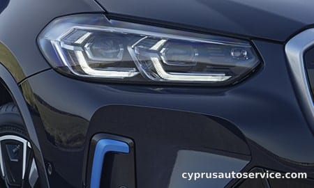BMW iX3 M SPORT