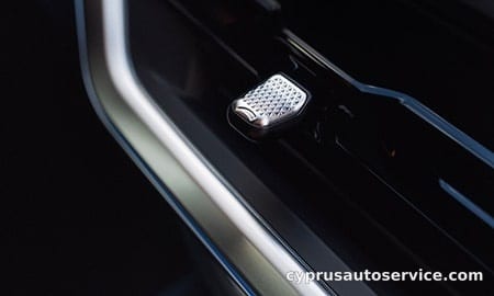 BMW XM BASE GRADE