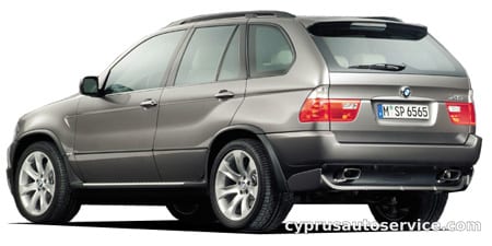 BMW X5 4.8IS