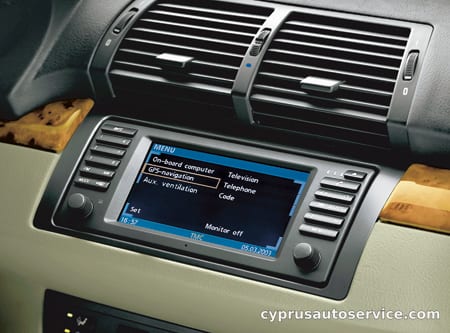 BMW X5 4.8IS