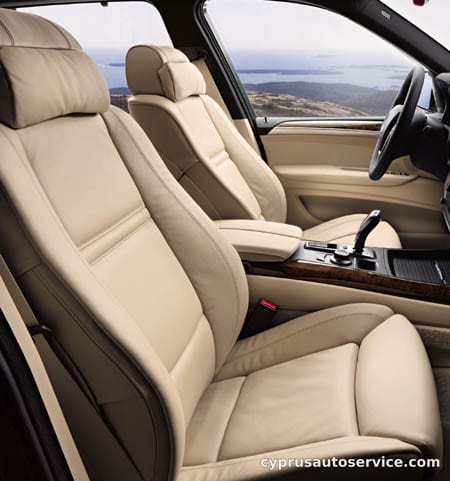 BMW X5 4.8I