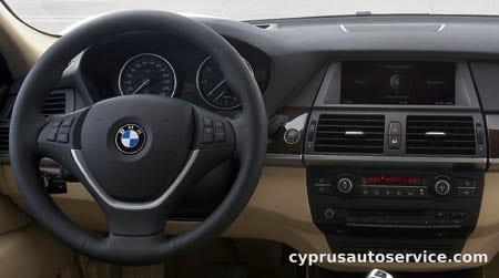 BMW X5 4.8I