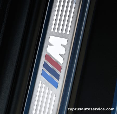 BMW X5 M BASE GRADE