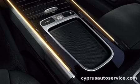 MERCEDES BENZ GLB 180