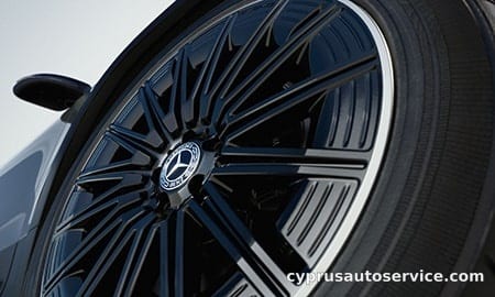 MERCEDES BENZ GLB 180 URBAN STARS