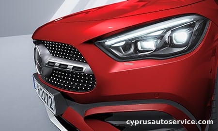 MERCEDES BENZ GLACLASS GLA180