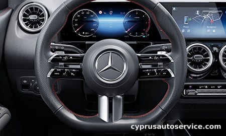 MERCEDES BENZ GLACLASS GLA180