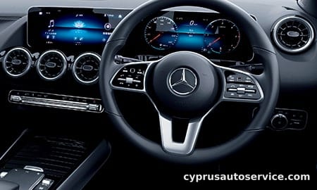 MERCEDES BENZ GLACLASS GLA200D 4MATIC