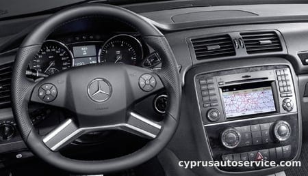 MERCEDES BENZ RCLASS R350 4MATIC