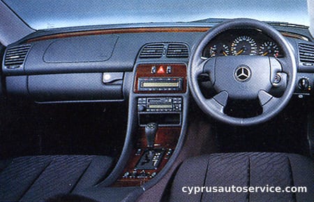 MERCEDES BENZ CLK 320