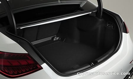 MERCEDES BENZ CCLASS C200 4MATIC AVANTGARDE