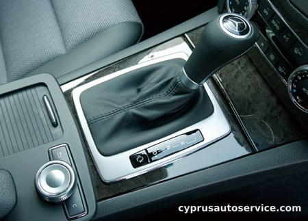 MERCEDES BENZ CCLASS C200 KOMPRESSOR AVANTGARDE