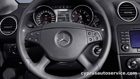 MERCEDES BENZ MCLASS ML500 4MATIC