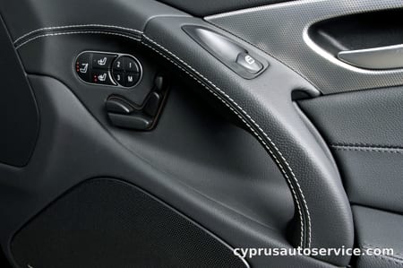 MERCEDES BENZ SL600