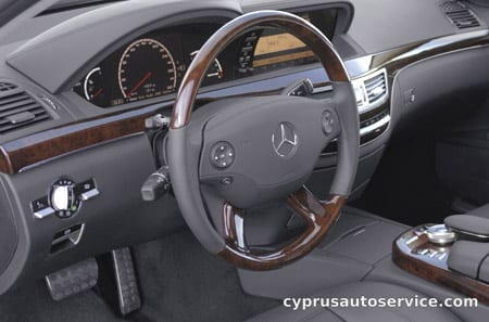 MERCEDES BENZ SCLASS S550 4 MATIC
