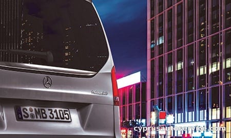 MERCEDES BENZ VCLASS V220D AVANTGARDE EXTRA LONG