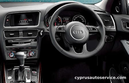 AUDI Q5 2.0TFSI QUATTRO