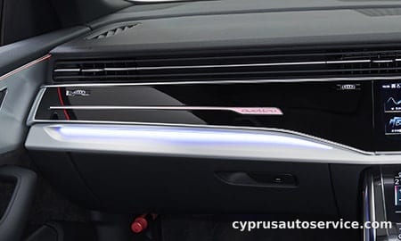 AUDI Q8 55TFSI QUATTRO S LINE