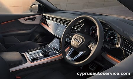 AUDI Q8 55TFSI QUATTRO S LINE