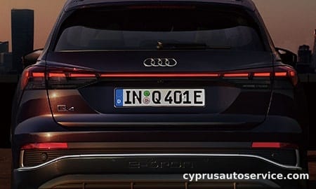 AUDI Q4 ETRON 45 E-TRON S LINE