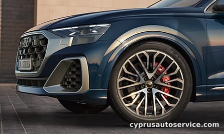 AUDI SQ8 BASE GRADE