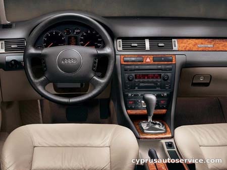 AUDI A6 AVANT 3.0 QUATTRO S-LINE