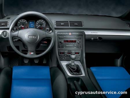 AUDI S4 AVANT BASE GRADE