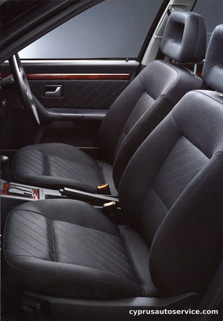 AUDI 80 AVANT 2.6E