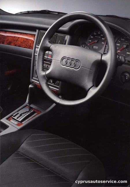 AUDI 80 AVANT 2.6E