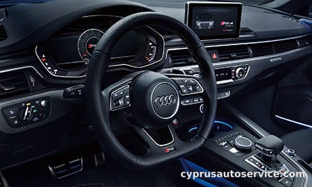 AUDI RS4 AVANT BASE GRADE