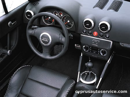 AUDI TT ROADSTER 1.8T