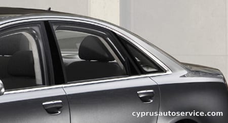 AUDI S8 BASE GRADE