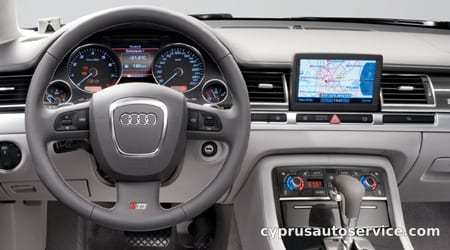 AUDI S8 BASE GRADE