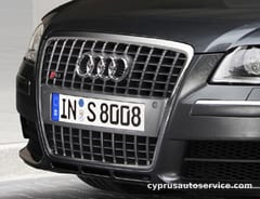 AUDI S8