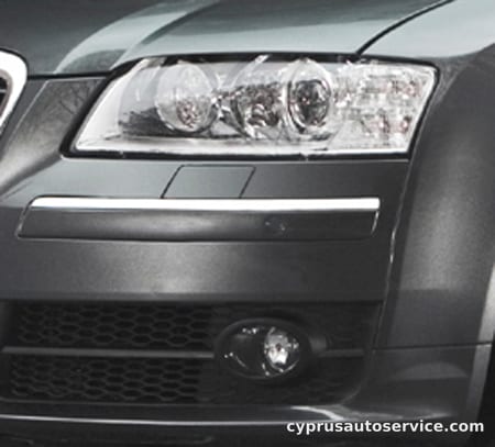 AUDI S8 BASE GRADE