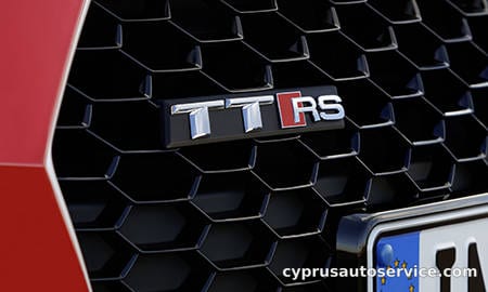 AUDI TT RS COUPE BASE GRADE