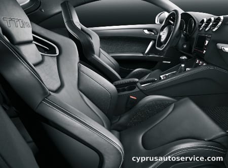 AUDI TT RS COUPE BASE GRADE