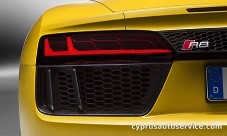 AUDI R8 SPYDER BASEGRADE