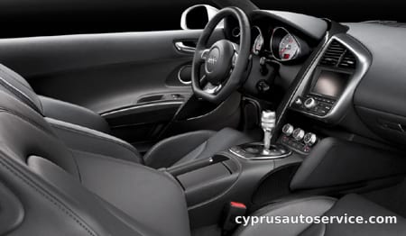 AUDI R8 4.2FSI QUATTRO