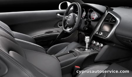 AUDI R8 4.2FSI QUATTRO