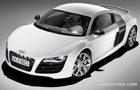 AUDI R8 5.2FSI QUATTRO