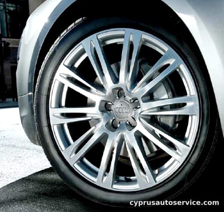 AUDI A8 4.2FSI QUATTRO