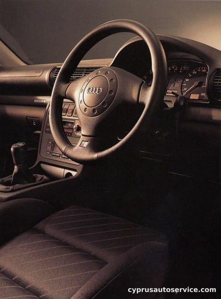 AUDI A4 1.8